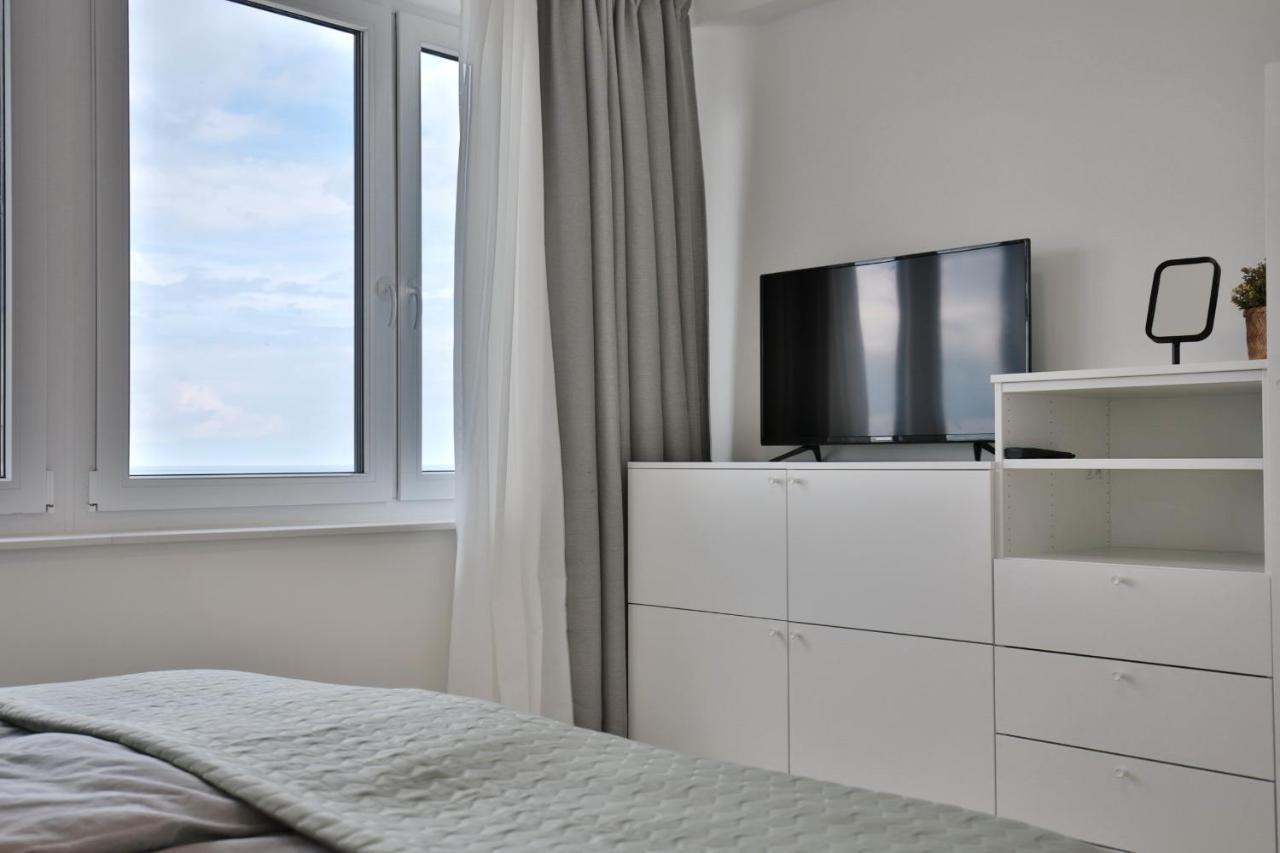 Strandperle Ostsee Penthouse Suite 2 닌도르프 외부 사진